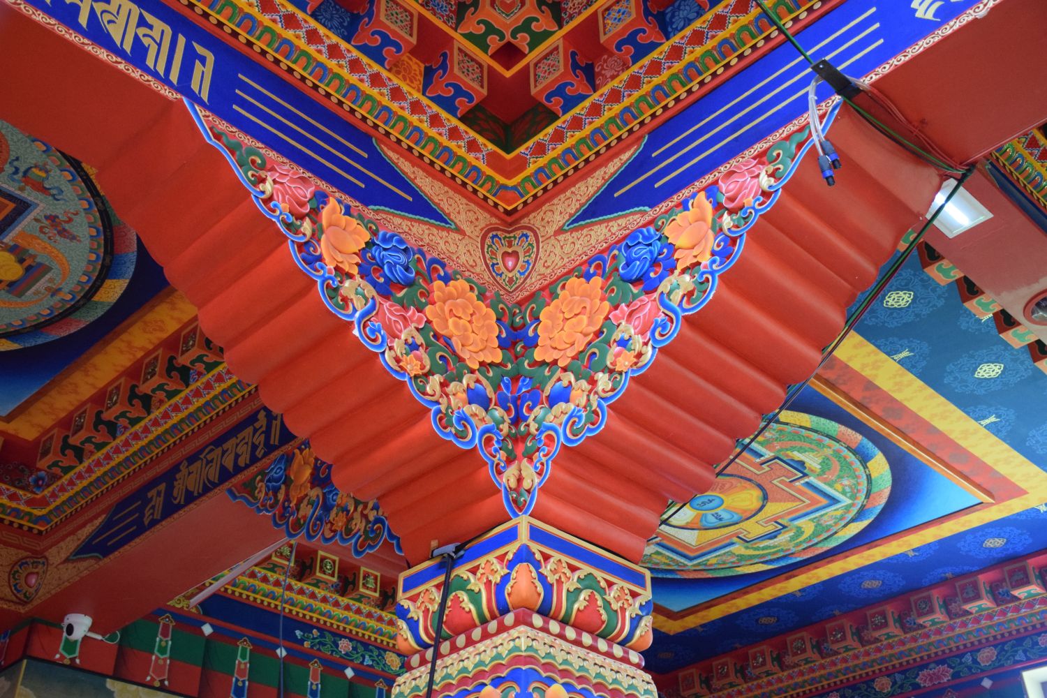 Bright colors in the temple